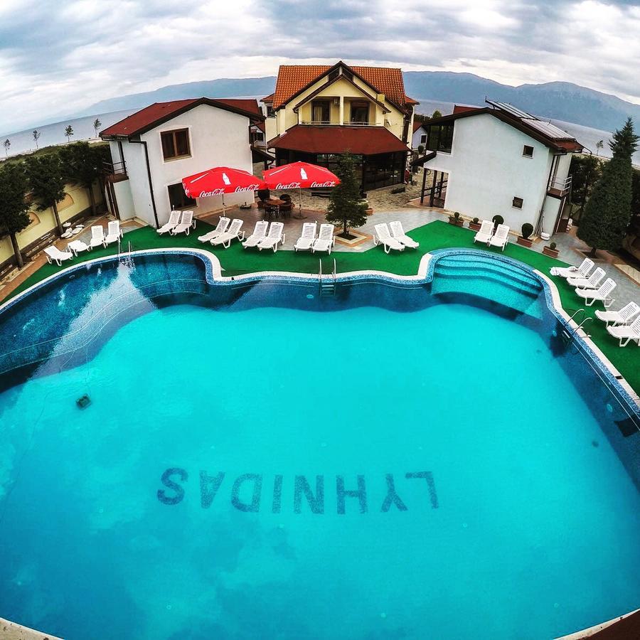 Hotel Lyhnidas Udenisht エクステリア 写真
