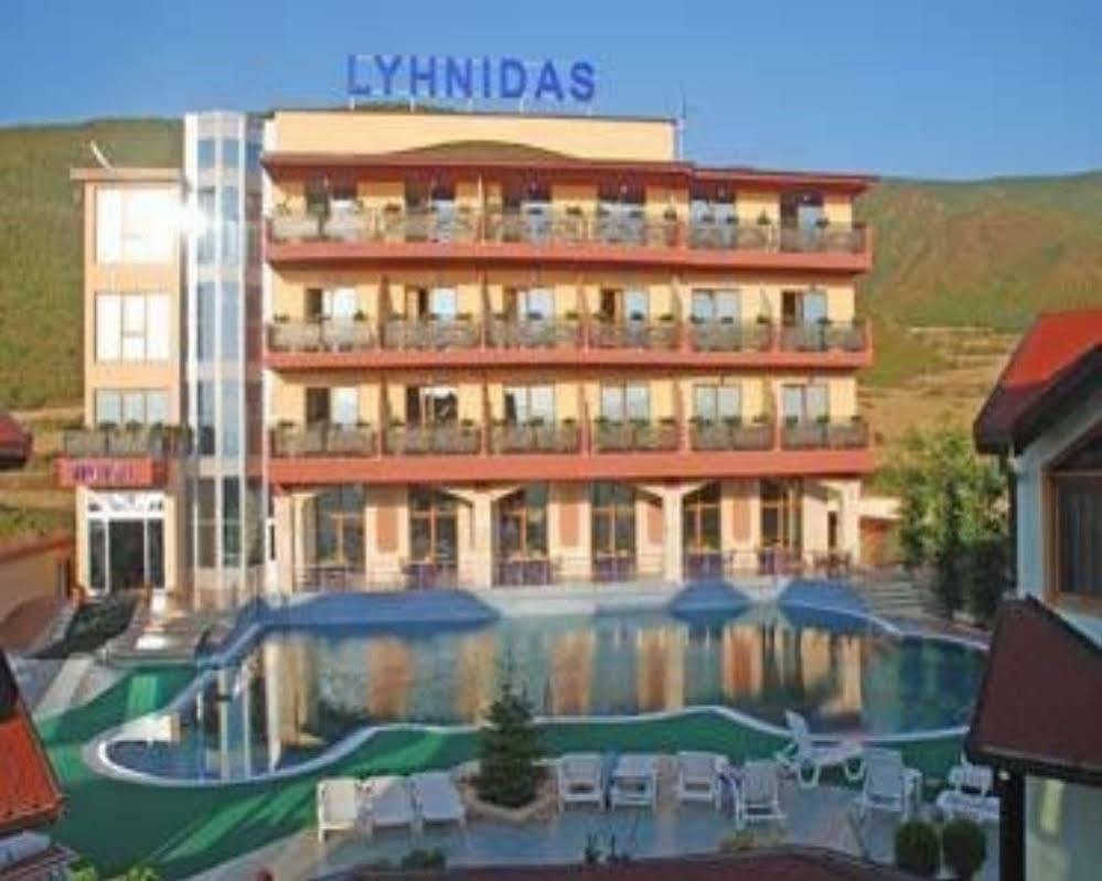 Hotel Lyhnidas Udenisht エクステリア 写真